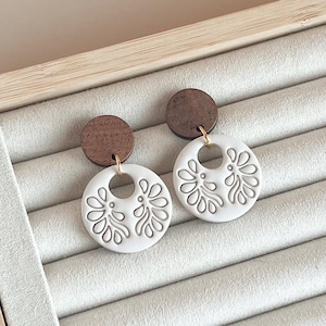 Floral Embossed Clay Dangle Earrings: Beige Boho Wood Post