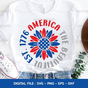 America The Beautiful, fondata nel 1776, con bandiera a forma di girasole, stile carino per magliette patriottiche del 4 luglio, file Cricut, svg, png, eps, dxf, download