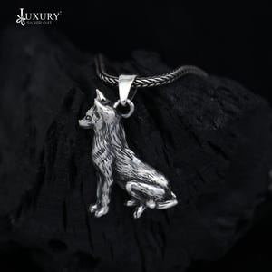 925 Sterling silver handmade  unique design bad wolf pendant nsp872
