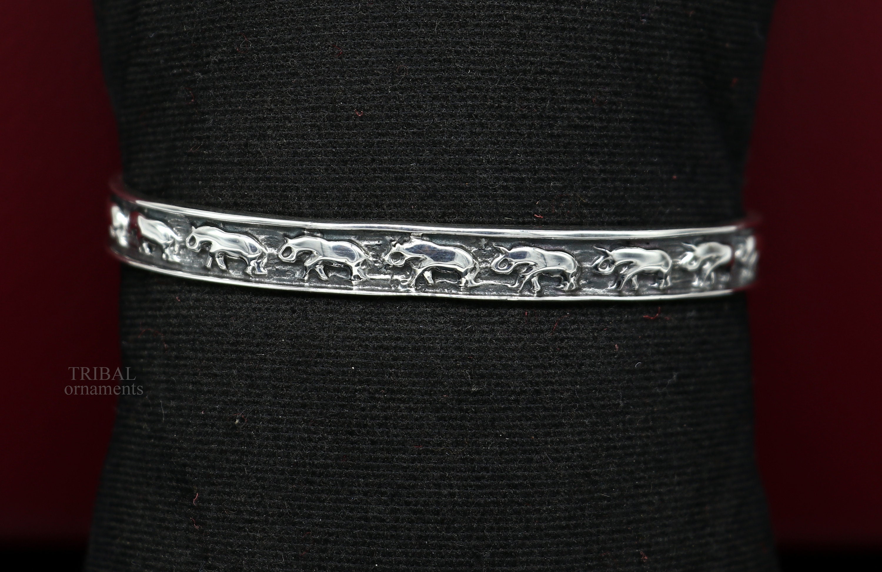 925 Sterling Silver Gorgeous Waved Elephant Design Open Face