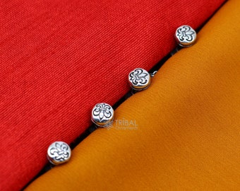 Ensemble de 4 boutons kurta en argent sterling 925 avec fleurs de lys françaises pour des boutons de manchette en argent tendance perfection, bijoux culturels tendance btn41