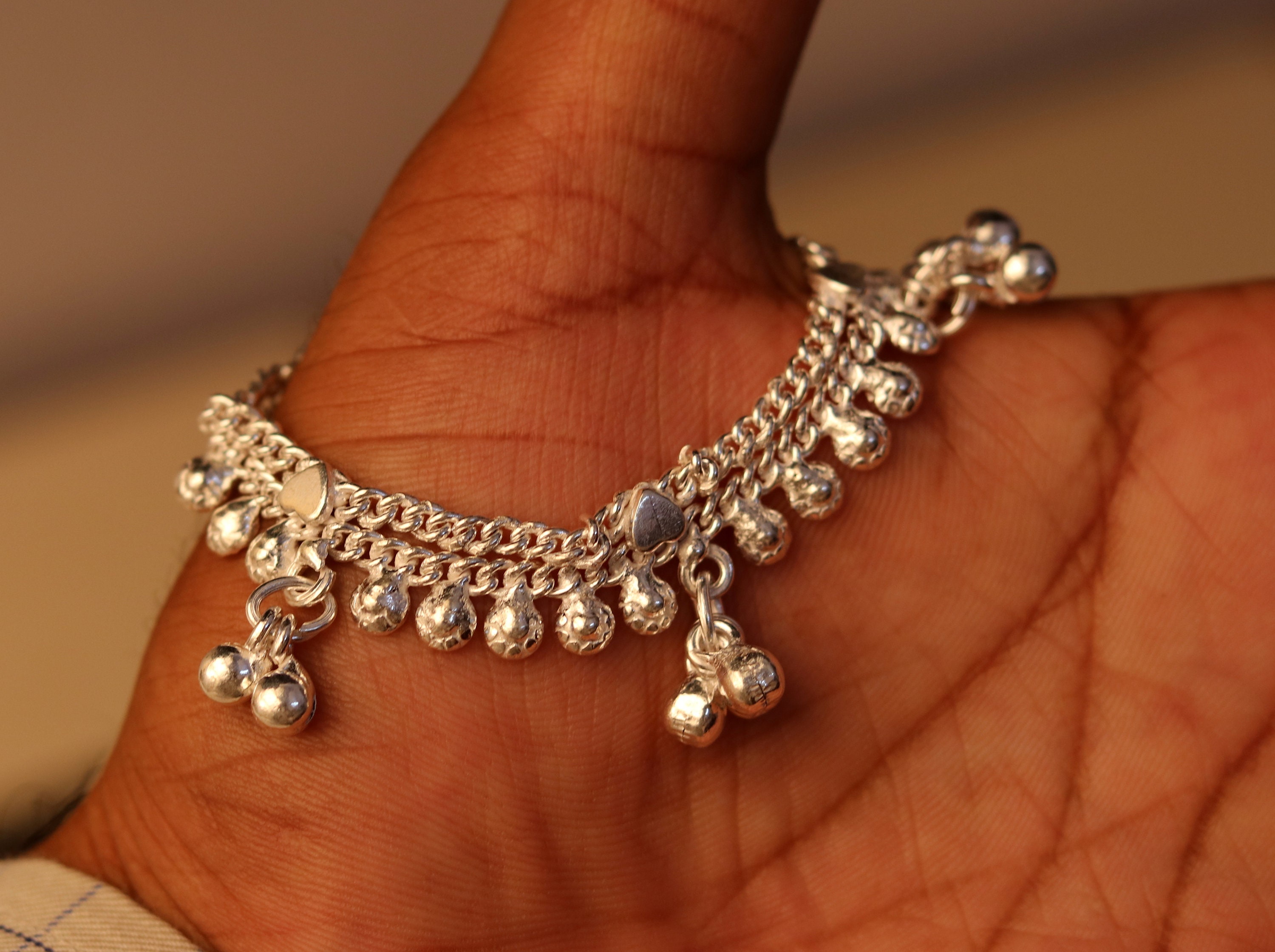 Jingling anklets deals