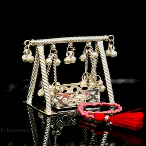 Sterling silver handmade Bal Gopala jhula, small Krishna swing, laddu krishna palana, silver jhula, laddu gopal jhula, silver art su369