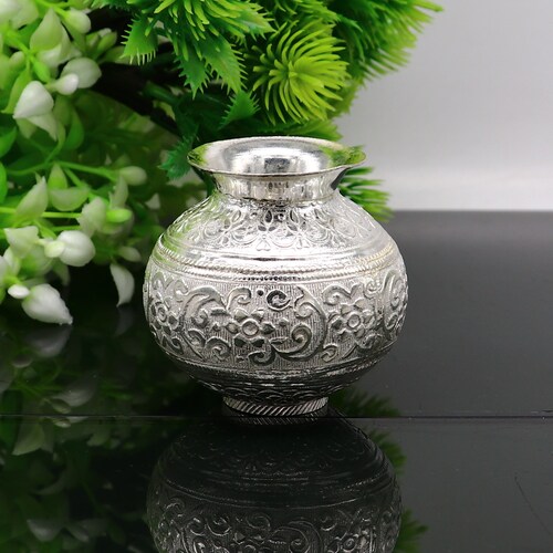 Solid sterling silver handmade plain small Kalash or pot, unique vintage design special silver shops puja article, water/milk kalash pot su347