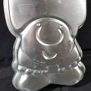 Vintage cake pans by Wilton aluminum Ziggy
