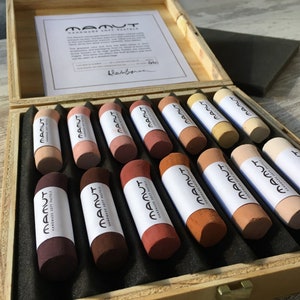Mamut Handmade soft pastel set nº11, Soft pastels for artists. 14 selected soft pastel colours.