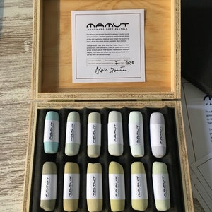 Baby Mamut Handmade soft pastel set nº15,  12 selected soft pastel colours for artists.