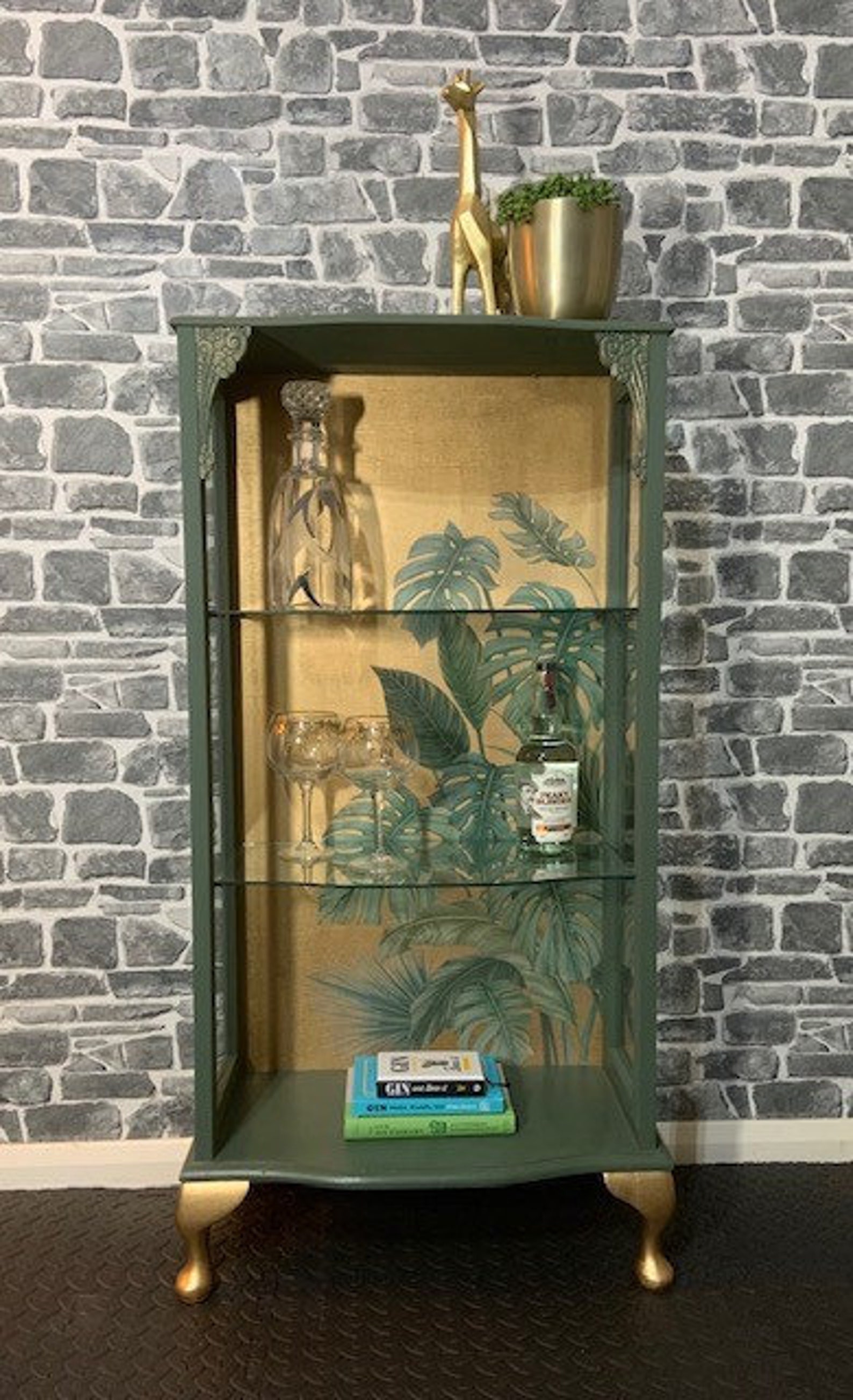 Upcycled display Etsy