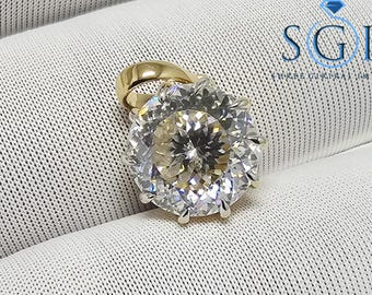 18K Gold Moissanite Solitaire Pendant: Handmade Fine Jewelry, 4.15 Carat