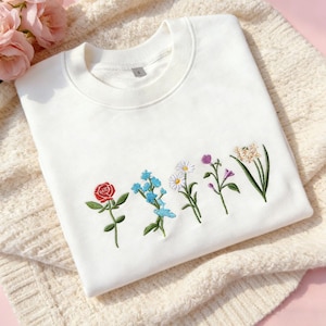 Custom Embroidered Birth Month Birth Flower Sweatshirt,Embroidered Birth Flower Crewneck,Birth Month Flower Hoodie,Custom Gift for Mama Mom