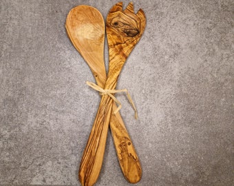 Olive wood salad servers in different sizes