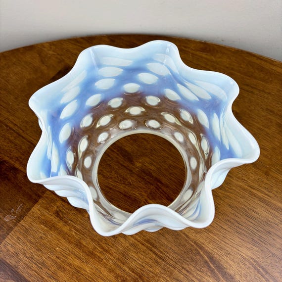 フェントン ホワイト オパールセント コイン ドット ランプシェード