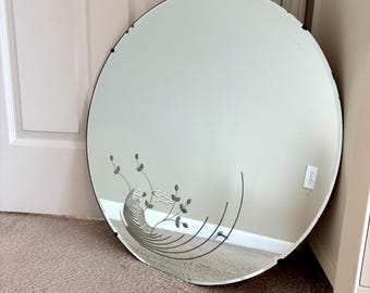 Espejo de pared redondo vintage de octubre de 1946, sin marco, biselado y grabado de pájaros, 65 cm (25,75") / Espejo grabado / Espejo vintage / Espejo con grabado / Espejo Art Déco