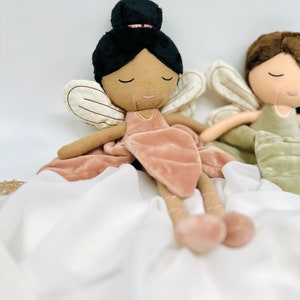 Kuscheltier Fee mit Name Personalisiert, Geschenk zur Geburt, Geschenk zur Taufe, Geschenk für 2 Jährige Mädchen, Mädchengeschenk Altrosa Bild 7