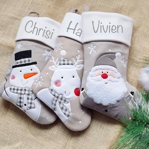 Personalisierter Nikolausstiefel mit Name, Weihnachtsstrumpf, Nikolausstrumpf, Weihnachtsdeko Kamin, Weihnachtssocke,Weihnachtsgeschenk Kind Bild 3