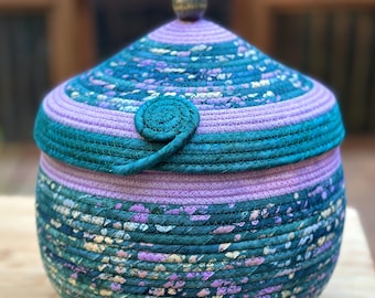 Cesta de cuerda con tapa de color verde y morado Mallard