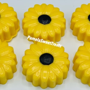 Sunflower Chocolate Oreos