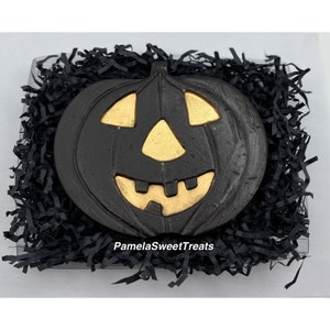 Halloween Chocolate Pumpkin
