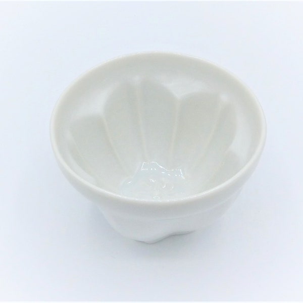 Sakura Tasse Weiß Made in Japan Sakura-Form Teetasse