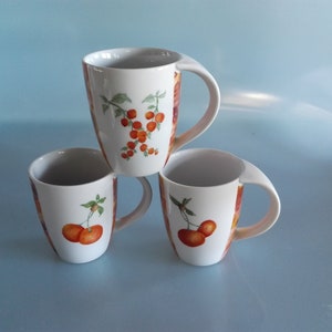 Porcelain coffee mug, personalizable, Mother&#39;s Day gift, hand-painted