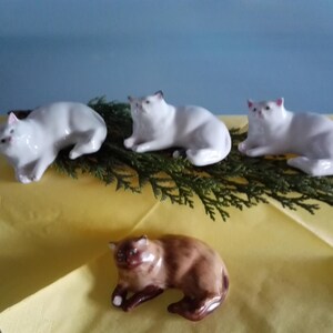 Porcelain cat, hand-painted