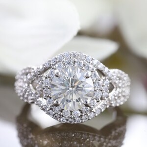 Round Halo Moissanite Ring, 2.25CT Round Moissanite Engagement Wedding Ring, Moissanite Ring, 14K Solid White Gold Ring, Anniversary Ring