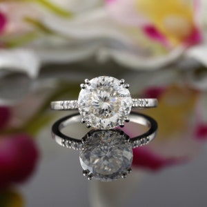 Anello di fidanzamento con moissanite taglio portoghese da 5 carati, anello con moissanite solitario con accenti, anello di anniversario in oro massiccio 14 carati, regalo per il suo amore