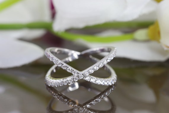 Cross shaped ring sale
