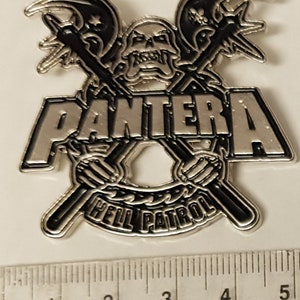 Pantera - Pin -  Free Shipping !!!!