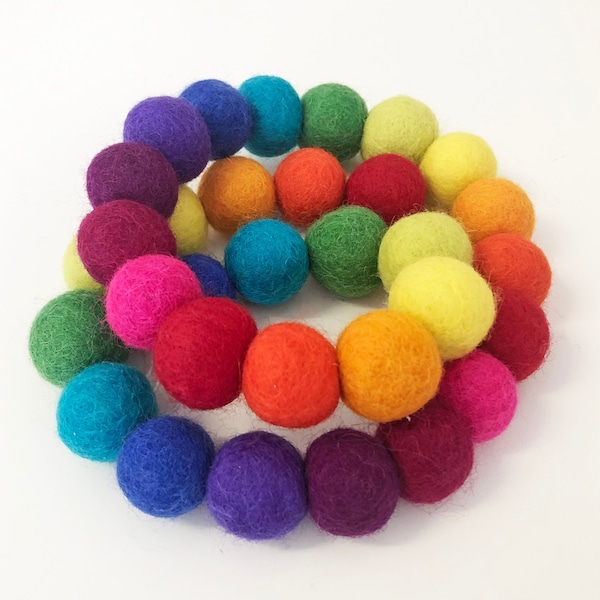 Rainbow felt ball garland | bunting | kids room garland | nursery decor | nursery wall  | party garland| rainbow decor|