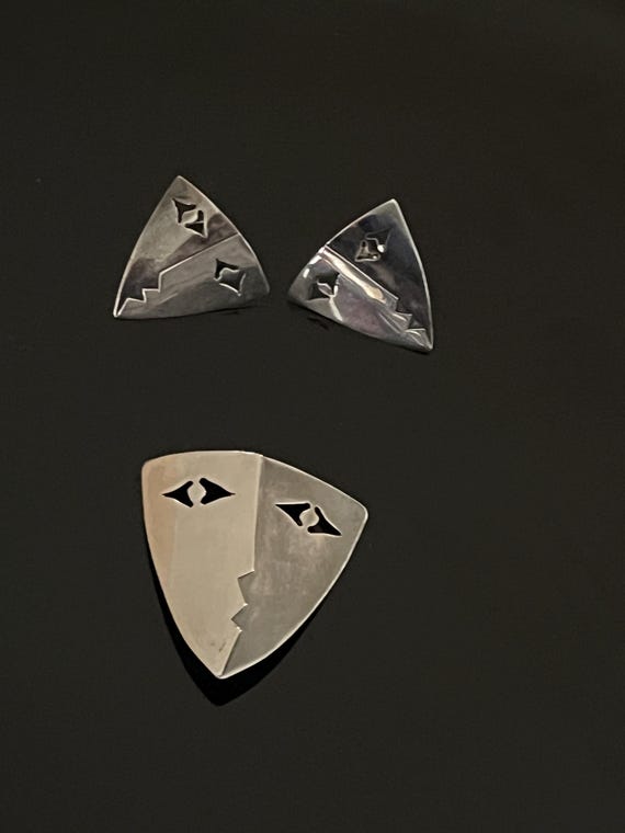 Sterling Silver artistic, angular two tone stud e… - image 1