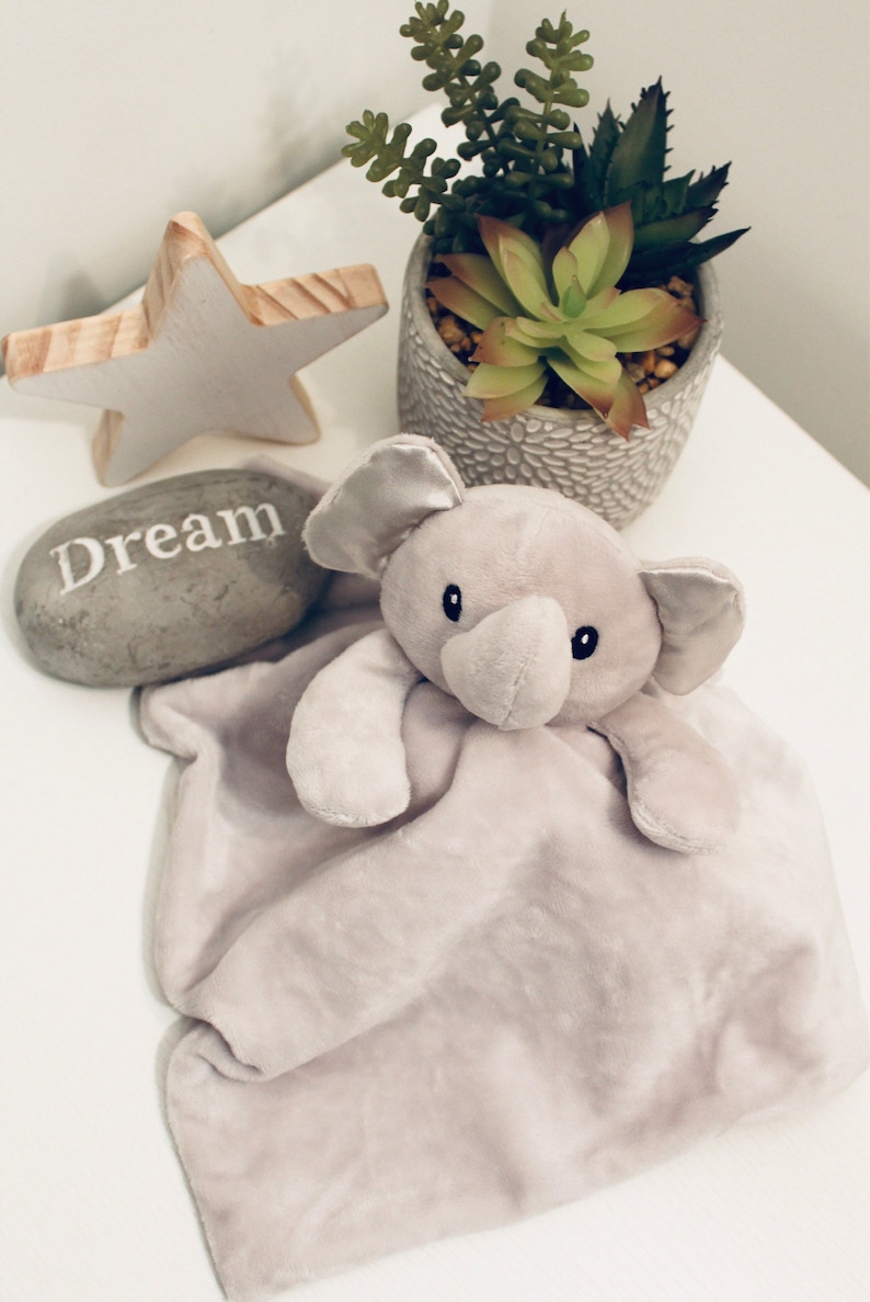 Neutral Baby Gift Box, Newborn Baby Hamper UK, Unisex Baby Shower Gift, Giraffe Safari Baby Set, New Mum Gift, 100% Cotton image 8