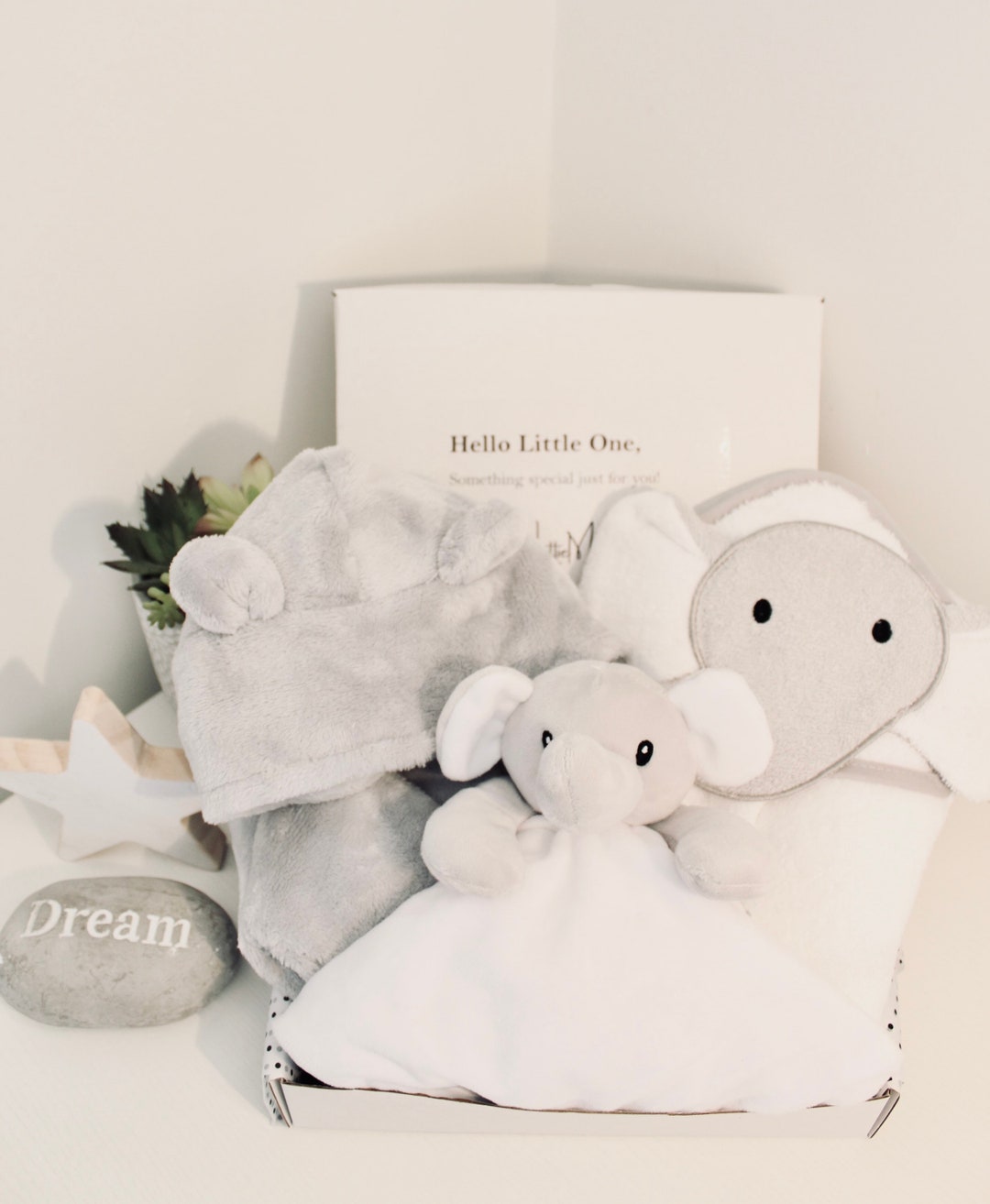 Baby Unisex Elephant Bath Hamper Gift Set, New Mum Gift, Baby Shower ...