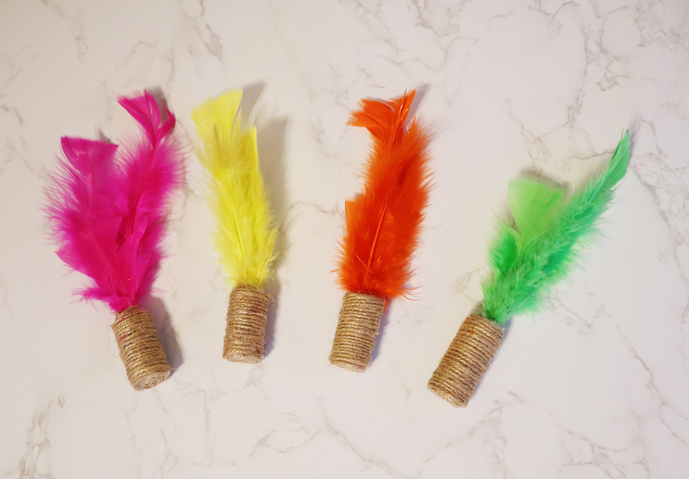 Detachable Design Cat Teaser Rods. LEKLIT Cat Cork Ball Feather Wand Toys with Strong Suction Cups Window Kitten Colorful Feathers Bell Toys for Indoor Cats 