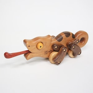 PDF PLAN : Chameleon, Animal toys, Wooden toys, Kids toys, Toys for kids, Wooden toy, Educational toy, Plan, PDF