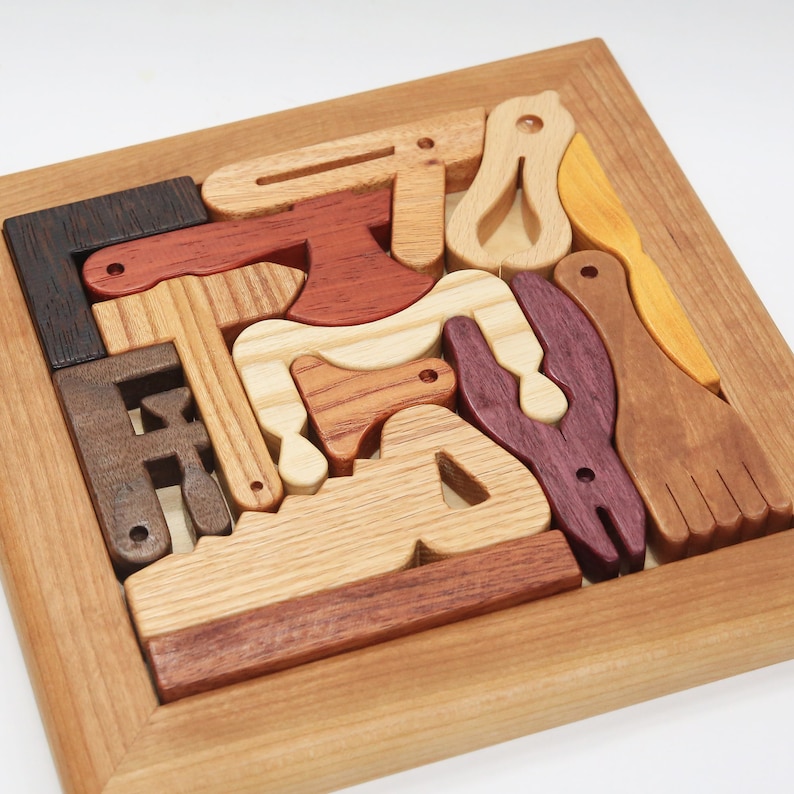 Make puzzle. Make puzzle