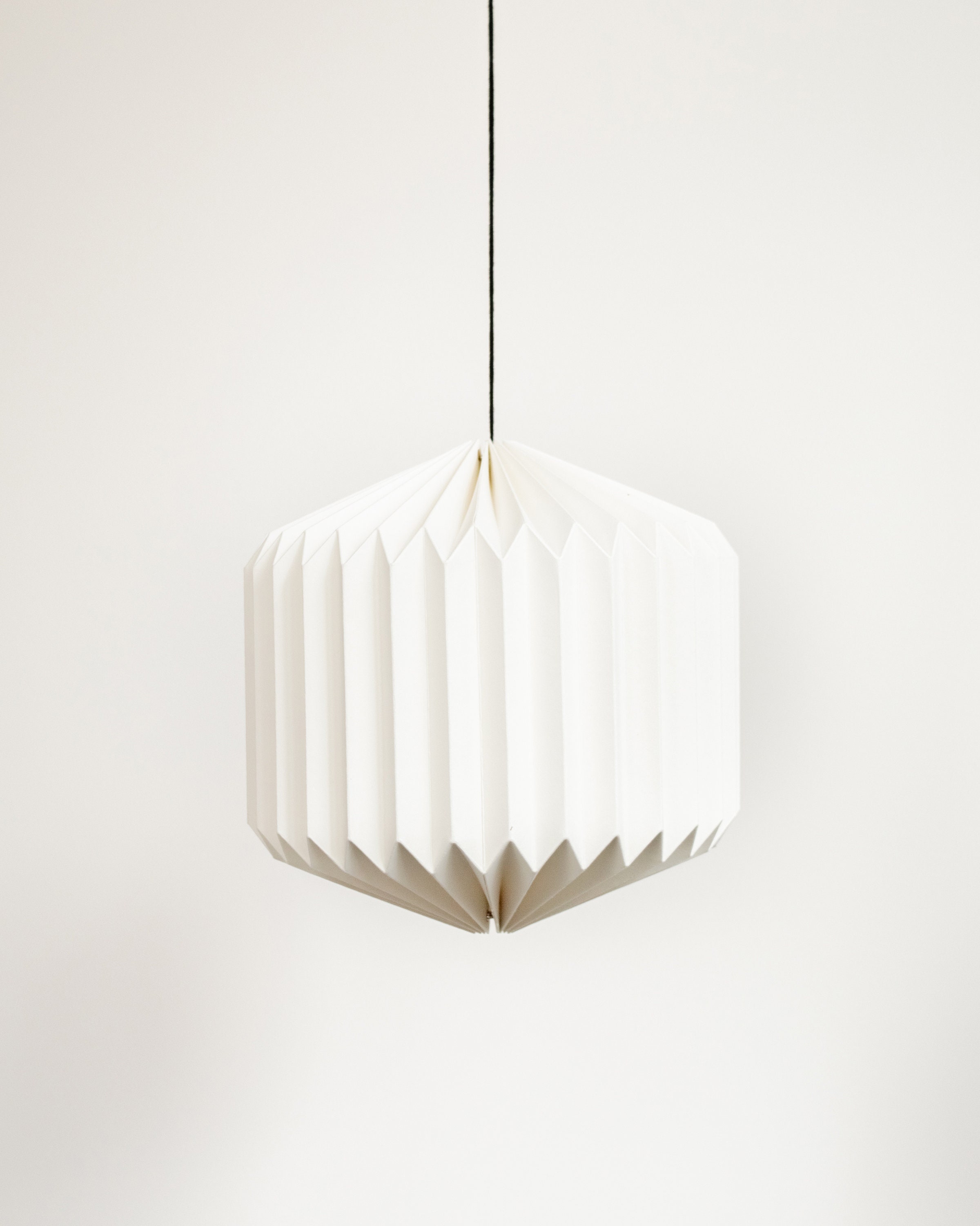 Bonbons Lanterne, Blanc Crème, Papier, Plissé, Origami, Fait à La Main, Plié, 2 Tailles, Grand et Pe