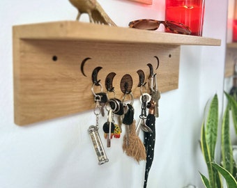 Handcrafted Key Holder for Efficient Entryway Storage