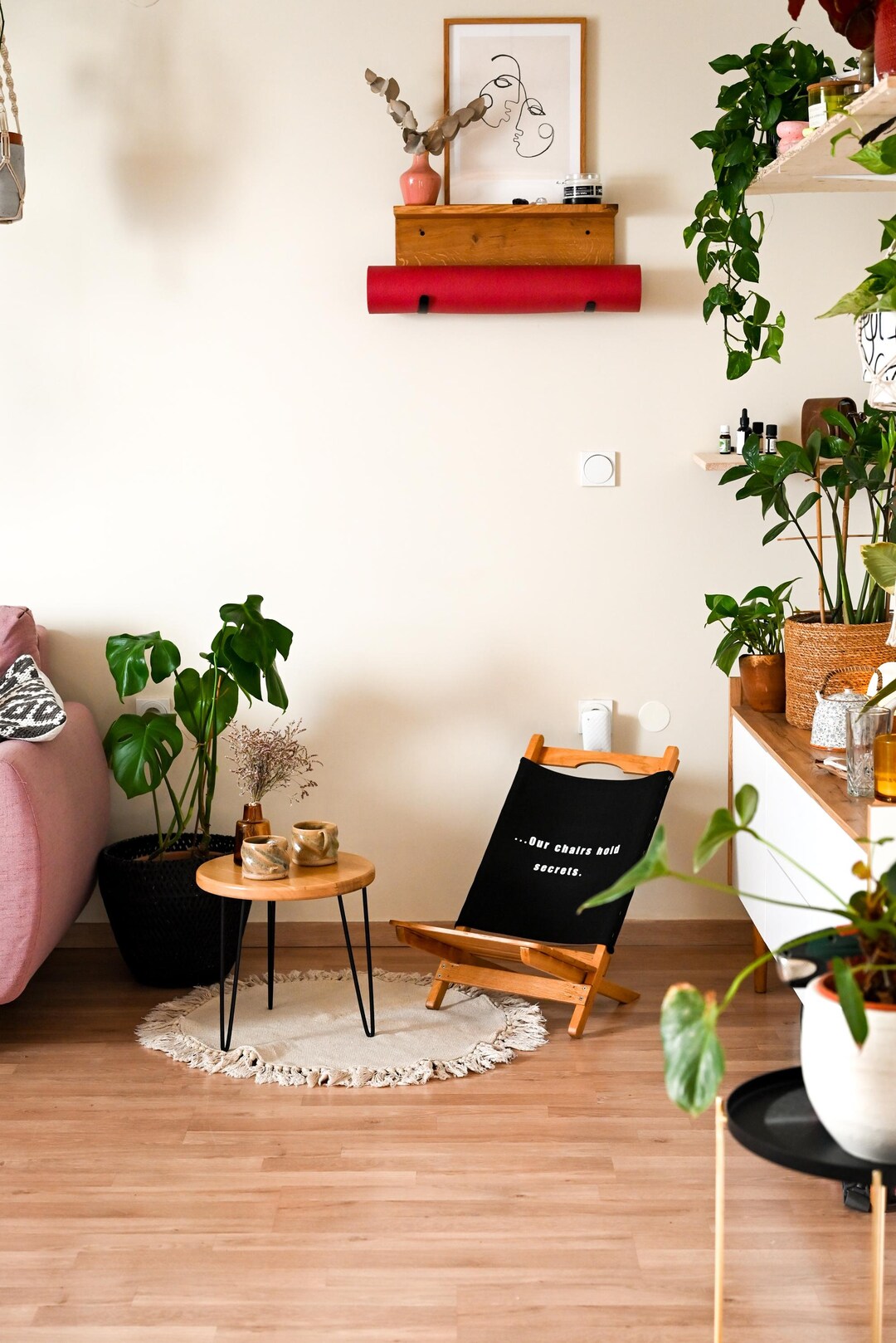 Space-saving Foldable Chairs for Small Apartments - Etsy - Foldable Chairs For Small Apartments