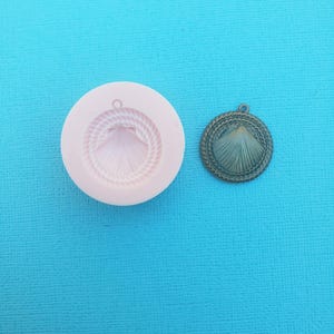 Scallop Seashell Silicone Mold: Nautical Resin Clay Jewelry
