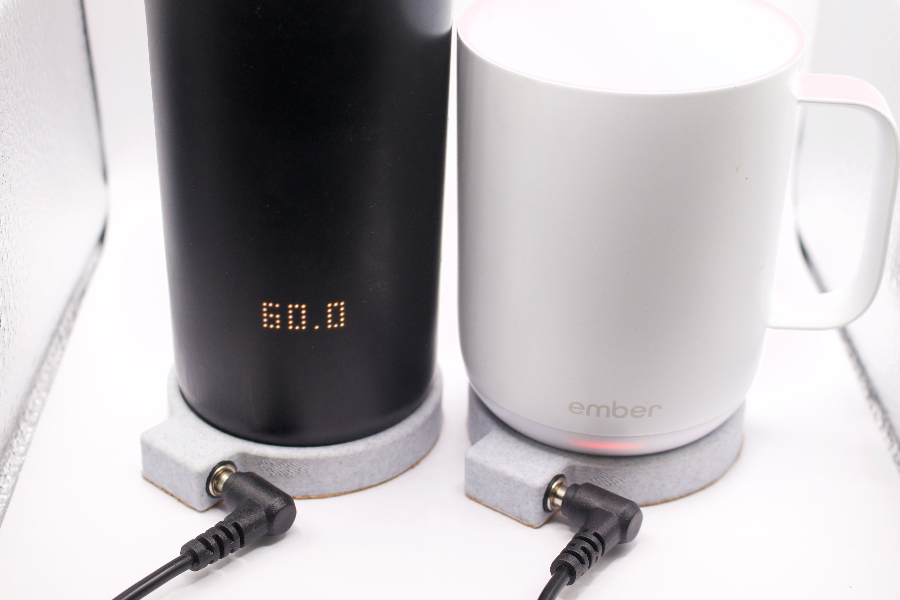 Ember Travel Mug 2 with Travel Mug Car Charger