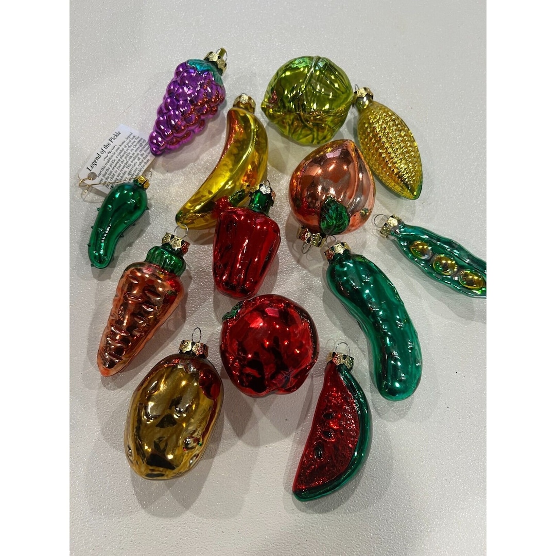 Lot of 13 Vintage Hand Blown Glass Vegetables and Fruits Ornaments