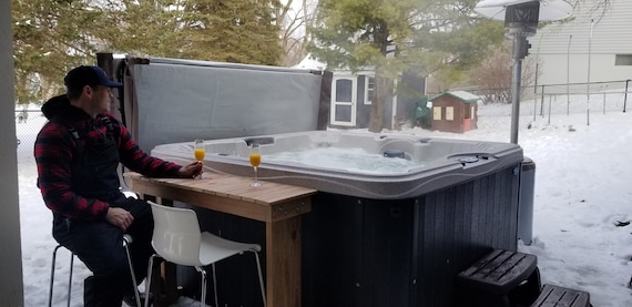 Towel Hot Tub Table 34