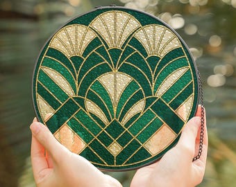 Capteur de soleil art déco émeraude : design géométrique rond - verre imprimé, bords renforcés de zinc, décoration intérieure