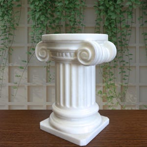 Organisator en houder Romeinse zuilsculptuur - Bureau Huis Tuin Make-uphouder decor 3D-geprint