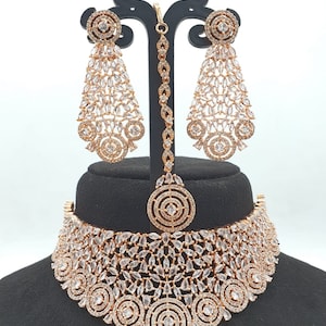 American DIAMOND Choker NECKLACE Set With Earring Maangtika Combo Cz Stone Made Designer Indian Bridal Necklace Dangle Earring Jewellery,