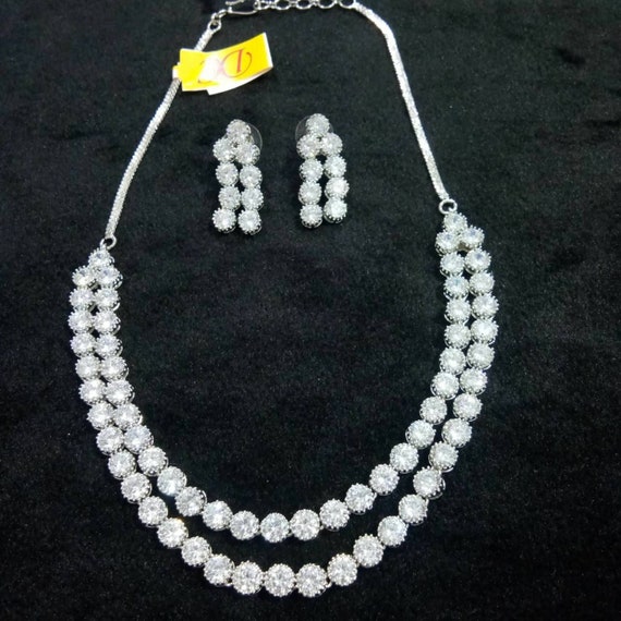 Light diamond set deals