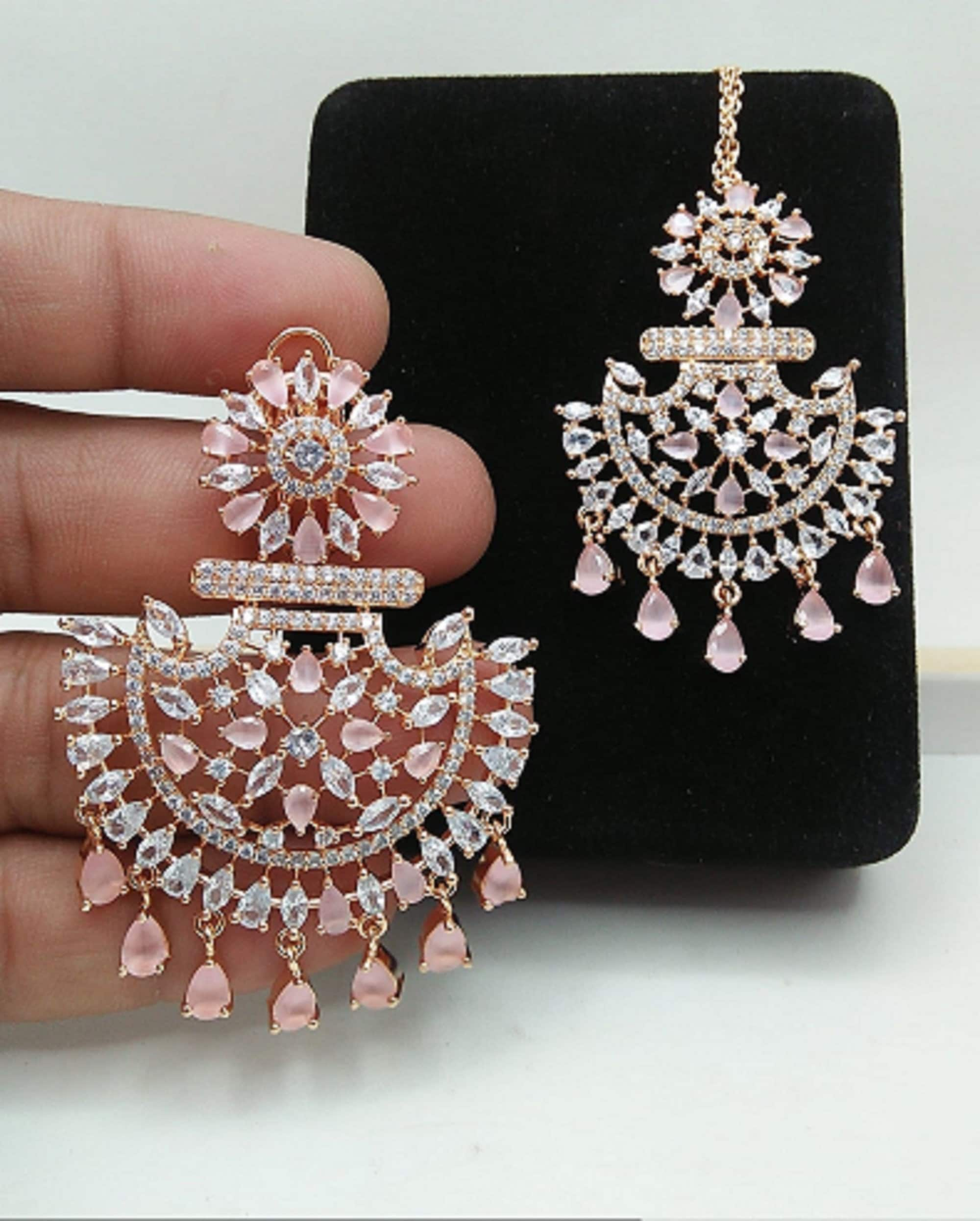 Women's Earrings Online: Low Price Offer on Earrings for Women - AJIO