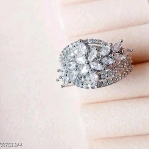 RODIERAD Elegant Klassisk Kristall Justerbar Solitaire Ring för Damer och Flickor/Gåva/AMERIKANSK DIAMANT Brud Bröllopsfest Ring
