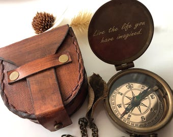 Individuell gravierter Taschenkompass aus Messing – Preisgünstiges Geschenk für ihn, personalisierter Kompass, Vatertagsgeschenk, Geschenk zum Hochzeitstag